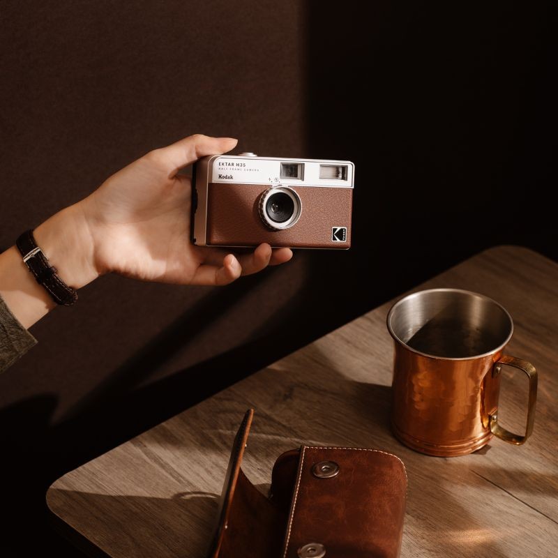 Cámara analógica Kodak Ektar H35 - 36 exposiciones