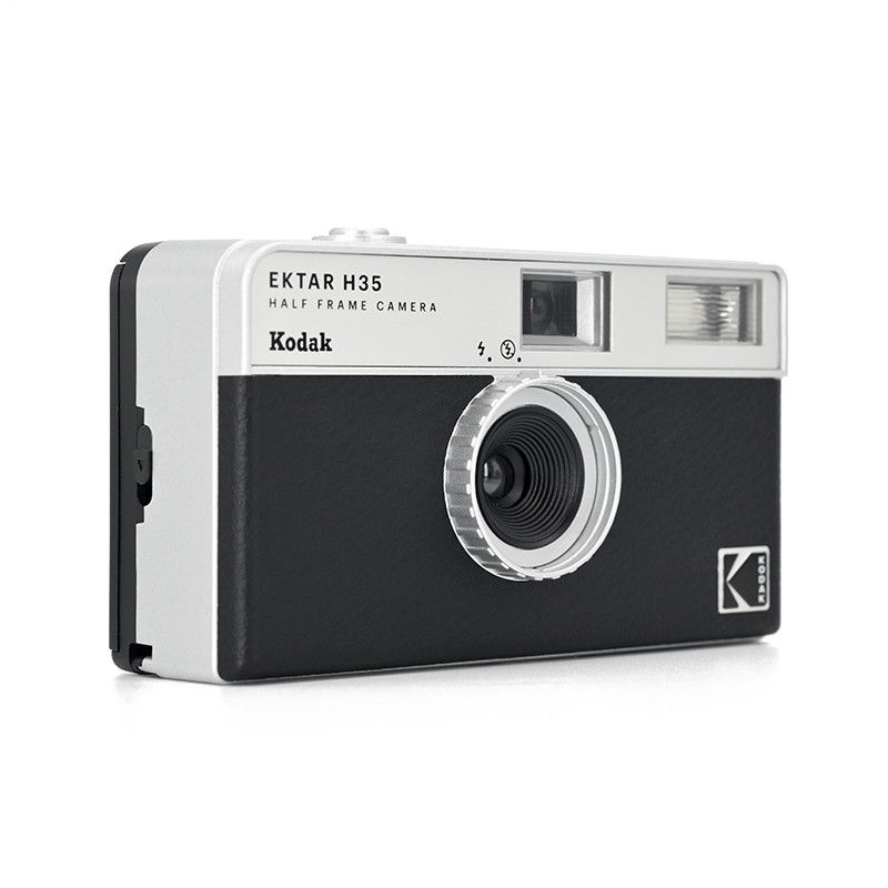 Refurbished  Analogkamera Kodak Ektar H35 - 36 Posen